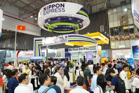 Triển lãm Quốc tế Logistics Việt Nam lần thứ 3: “Chuyển đổi số - Phát triển xanh ngành logistics”