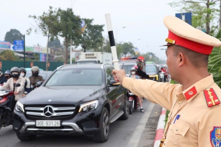 Hà Nội: Xử lý 1.335 trường hợp vi phạm giao thông trong ba ngày nghỉ lễ