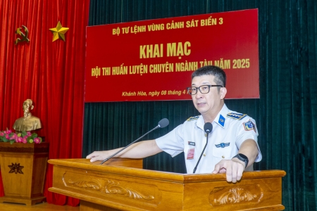 Khai mạc Hội thi huấn luyện chuyên ngành tàu Cảnh sát biển năm 2025