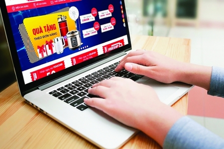 Đề xuất tăng mức phạt đối với người bán hàng giả trên sàn thương mại điện tử