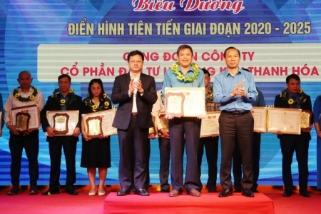 Biểu dương điển hình tiên tiến trong công nhân, viên chức, lao động tại Thanh Hóa
