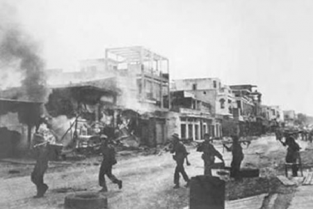 50 năm thống nhất đất nước: Ngày 15/4/1975, Bộ Chính trị quyết định mở Chiến dịch Hồ Chí Minh