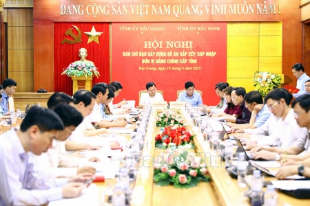 Hai tỉnh Bắc Giang – Bắc Ninh thảo luận Đề án sắp xếp, sáp nhập đơn vị hành chính