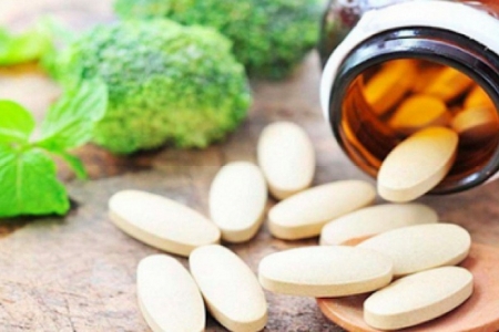 Bác sĩ, dược sĩ, nhân viên y tế không được tham gia quảng cáo thực phẩm, thực phẩm chức năng