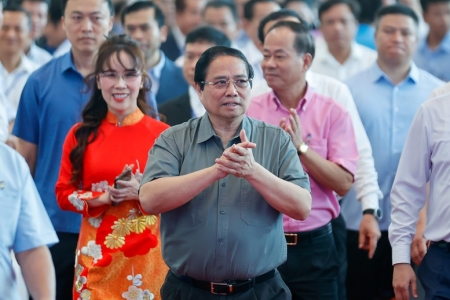 Thủ tướng Phạm Minh Chính chủ trì lễ khởi công, khánh thành 80 công trình, dự án lớn kỷ niệm 50 năm Giải phóng miền Nam