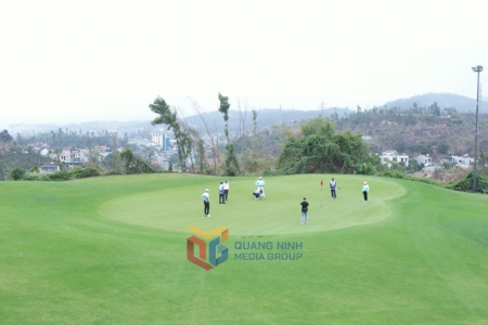 Khai mạc giải Golf chào hè 2025