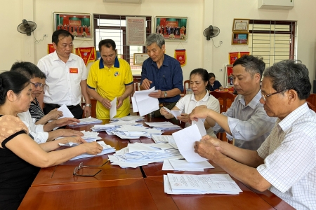 Bắc Giang: Tỷ lệ cử tri nhất trí phương án sắp xếp đơn vị hành chính cấp tỉnh, cấp xã đạt cao