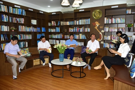 Sở Khoa học và Công nghệ Nam Định hưởng ứng ngày sách và văn hóa đọc Việt Nam
