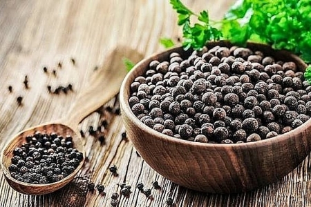 Giá tiêu hôm nay 22/4: Giảm nhẹ