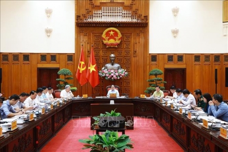 Thủ tướng chủ trì họp Thường trực Chính phủ về các vấn đề thương mại với Hoa Kỳ