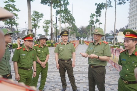Công an Thanh Hóa nỗ lực bảo đảm an ninh, trật tự khai mạc Lễ hội du lịch biển Sầm Sơn 2025