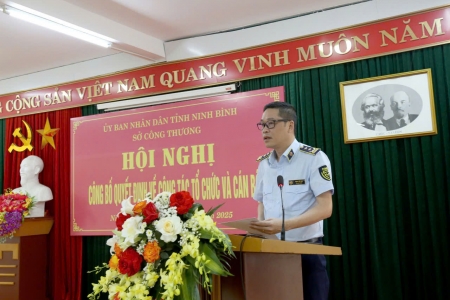 Bổ nhiệm ông Phan Thế Anh giữ chức Chi cục trưởng Quản lý thị trường Ninh Bình