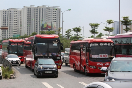 Tăng cường các giải pháp đảm bảo trật tự, an toàn giao thông trong dịp lễ 30/4 - 1/5