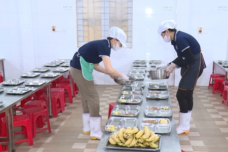 Thực hiện an toàn vệ sinh thực phẩm bữa ăn bán trú cho học sinh tại Thanh Hóa