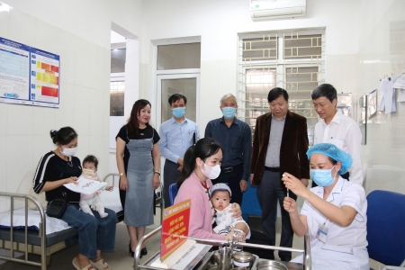 Hà Nội: Triển khai tiêm chủng vắc xin phòng, chống dịch sởi đợt 3