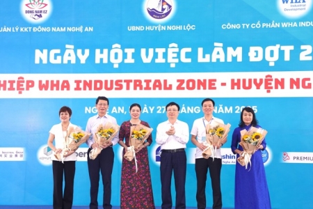 Ngày hội việc làm mở ra 12.000 cơ hội cho người lao động