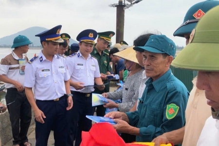 Tuổi trẻ Hải đội 102 phát huy vai trò xung kích trong học tập và làm theo Bác
