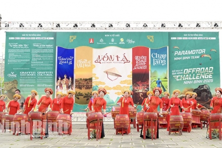Ninh Bình khai mạc chương trình Nón lá - Việt Nam Festival 2025