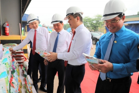 Phát động Tháng Công nhân và Tháng Hành động về An toàn vệ sinh lao động năm 2025 tại Supe Lâm Thao