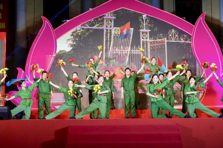 Chương trình nghệ thuật “Bài ca thống nhất” – Kỷ niệm 50 năm Ngày Giải phóng miền Nam, thống nhất đất nước