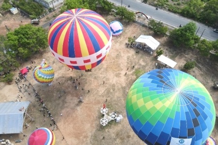 Đặc sắc ngày hội khinh khí cầu Đắk Lắk