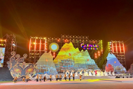 Carnaval Hạ Long 2025: “Kết nối Di sản – Tiên phong toả sáng”