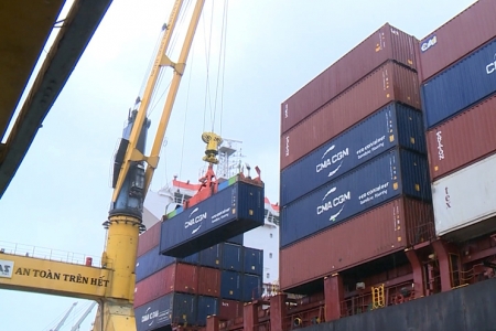 Cảng Nghi Sơn hiện có 3 hãng tàu quốc tế mở tuyến vận chuyển container qua cảng