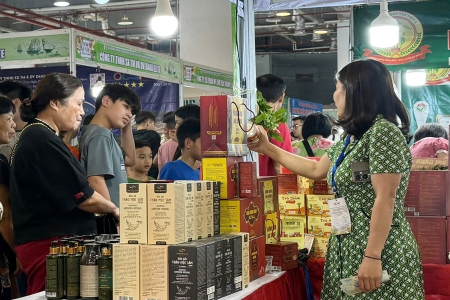 Bắc Giang quảng bá sản phẩm OCOP tại Quảng Ninh