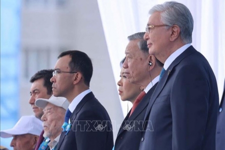 Tổng Bí thư Tô Lâm dự Lễ duyệt binh Kỷ niệm 80 năm Ngày Chiến thắng phát xít tại Kazakhstan