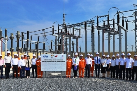 Tổng công ty Điện lực miền Bắc đóng điện công trình đường dây và trạm biến áp 110kV Nam Cấm