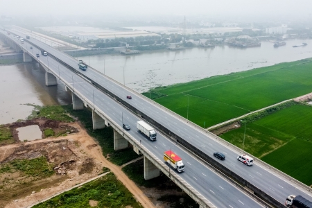 Những cây cầu vượt sông nối 2 tỉnh Nam Định và Ninh Bình