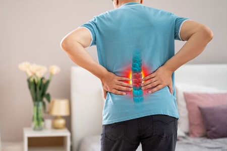 Cách chữa thoái hóa đốt sống lưng an toàn và hiệu quả
