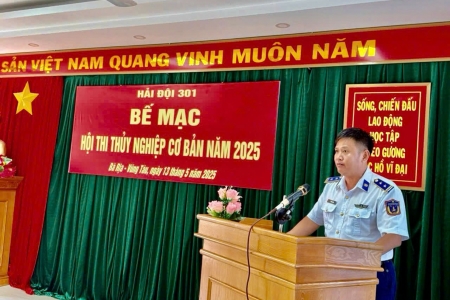 Hải đội 301 tổ chức thành công hội thao thủy nghiệp cơ bản năm 2025