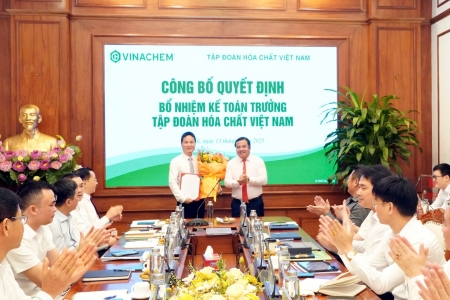 Công bố quyết định bổ nhiệm Kế toán trưởng Tập đoàn Hóa chất Việt Nam