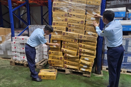Hà Nội: Quản lý thị trường kiểm tra, xử lý 1.050 vụ vi phạm trong 4 tháng năm 2025