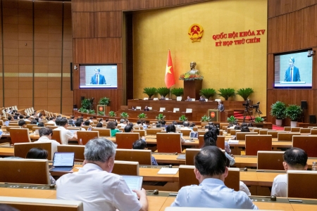 Hôm nay, Quốc hội thảo luận 8 dự án Luật sửa đổi, biểu quyết thông qua 2 Nghị quyết