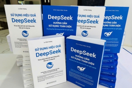 Ra mắt bộ sách về DeepSeek: Đưa trí tuệ nhân tạo đến gần hơn với cộng đồng