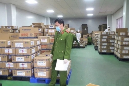 Sữa giả, thực phẩm bẩn gióng hồi chuông cảnh báo về đạo đức kinh doanh và hiệu quả quản lý