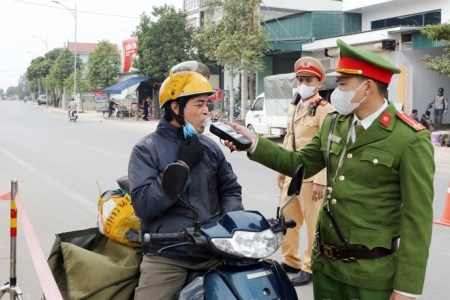 Ứng dụng khoa học công nghệ hiện đại, thúc đẩy chuyển đổi số mạnh mẽ trong lĩnh vực giao thông