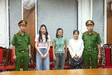 Vụ kẹo Kera: Khởi tố thêm hoa hậu Nguyễn Thúc Thuỳ Tiên