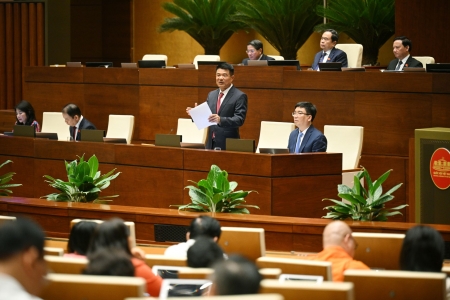 Hôm nay, Quốc hội thảo luận 2 Bộ luật, 2 Luật; nghe báo cáo thẩm tra về phát triển nhà ở xã hội