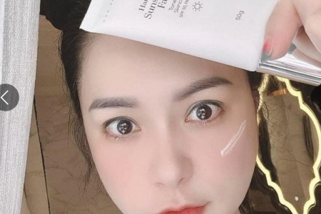 Đình chỉ lưu hành kem chống nắng Hanayuki Sunscreen Body của Công ty TNHH thương mại dịch vụ VB Group