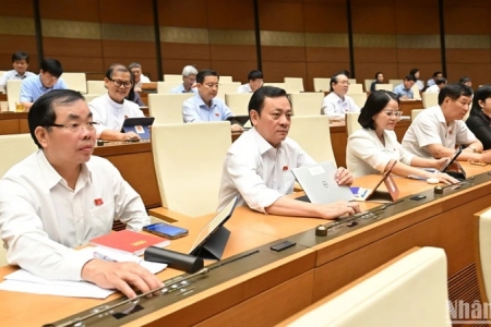 Quốc hội chốt rút ngắn nhiệm kỳ khóa XV, bầu cử khóa mới vào 15/3/2026