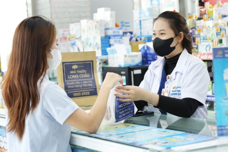 “Xuất xứ minh bạch – Vì một Việt Nam khỏe mạnh”: Long Châu tiên phong minh bạch thông tin thuốc và thực phẩm chức năng