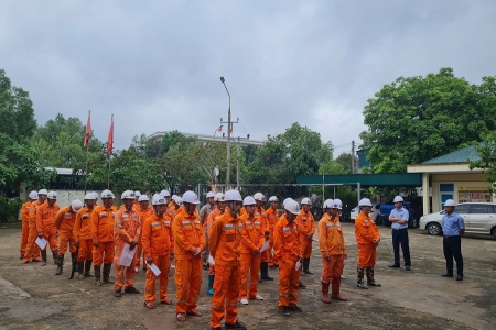 Điện lực Bình Liêu phát động kiểm tra tổng thể lưới điện trước mùa mưa bão năm 2025