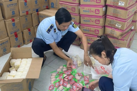 Lào Cai đẩy mạnh cao điểm đấu tranh ngăn chặn, đẩy lùi tình trạng buôn lậu, gian lận thương mại, hàng giả