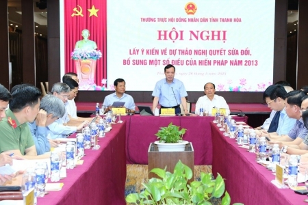 HĐND tỉnh Thanh Hóa lấy ý kiến về dự thảo Nghị quyết sửa đổi, bổ sung một số điều của Hiến pháp năm 2013