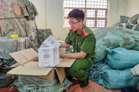 Nghệ An: Triệt phá đường dây buôn bán hàng giả "khủng" với gần nửa triệu sản phẩm
