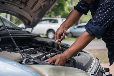 Bí kíp mua ô tô cũ chất lượng: Tự kiểm tra 3 điểm này trước khi nhờ thợ