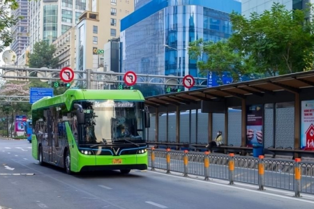 TP.HCM đẩy mạnh chuyển đổi “xanh” trong giao thông